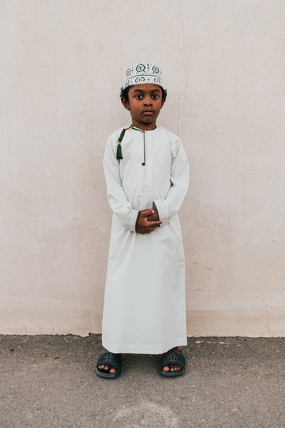 Qamis Omani Kid Azur Brume